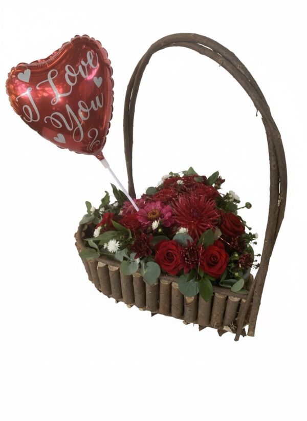 Heart shaped basket with balloon